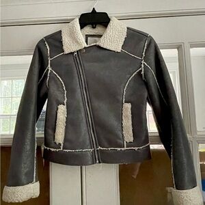Justice Girls Gray/White 8/10 Faux Fur Zip Long Sleeve Pocket Motorcycle Jacket
